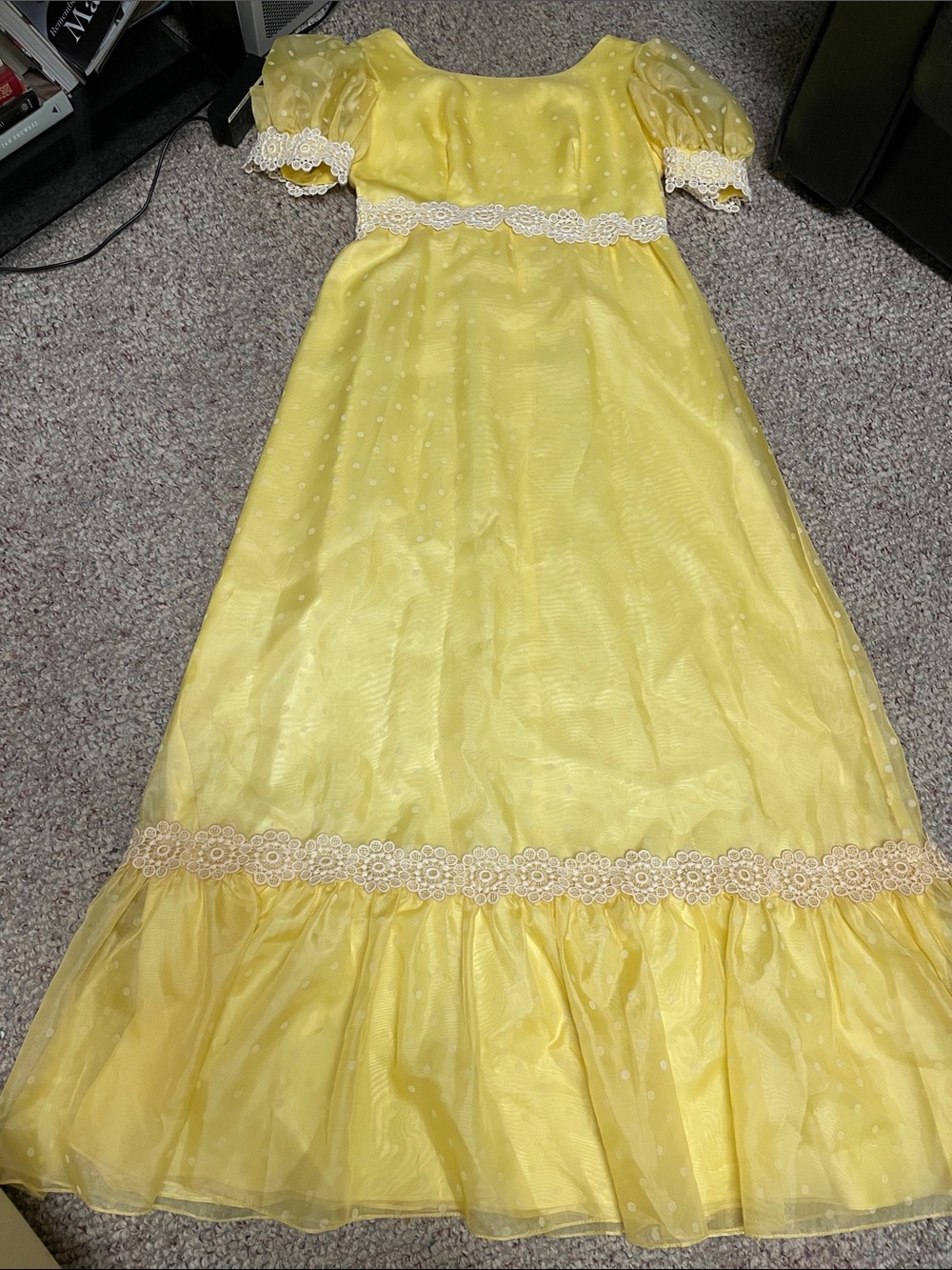 Vintage 70s lace accent Puff Sleeve yellow/white polka dot Maxi Dress